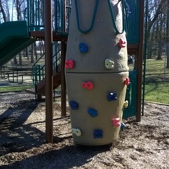 Switzer Memorial Park - climbing wall - Parks Near Me - Bargersville, Indiana