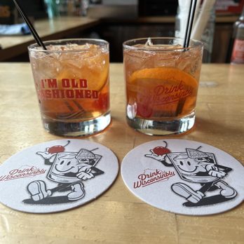 Drink Wisconsinbly Pub - Old Fashioned's - Pubs Near Me - Milwaukee, Wisconsin