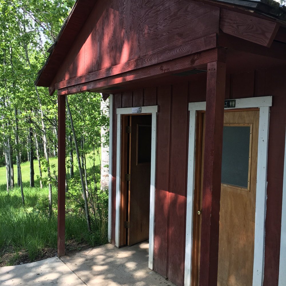 Aspen Hills Golf Course - Washrooms on Hole 5 - Golf Near Me - Star Valley Ranch, Wyoming Aspen Hills Golf Course - Washrooms on Hole 5 - Golf Near Me - Star Valley Ranch, Wyoming