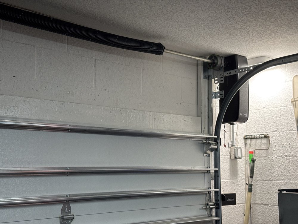 Smart Moove Garage Doors - Garage Door Contractor in New Port Richey, FL