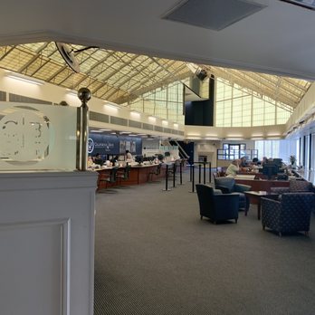 California Bank & Trust - Teller area - Banks & Credit Unions Near Me - Lancaster, California California Bank & Trust - Teller area - Banks & Credit Unions Near Me - Lancaster, California