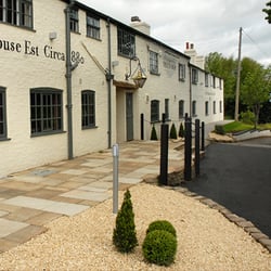 The Frozen Mop - outside the lovely pub
