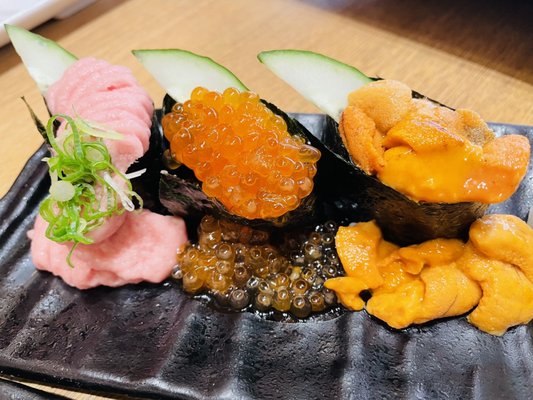 Katsumidori Sushi Tokyo by null