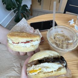 Mushroom breakfast sandwich Mushroom breakfast sandwich