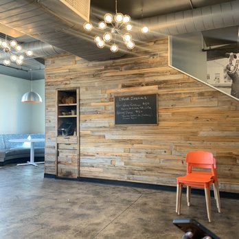 Four Friends Kitchen - Dining Area - Southern Near Me - Denver, Colorado