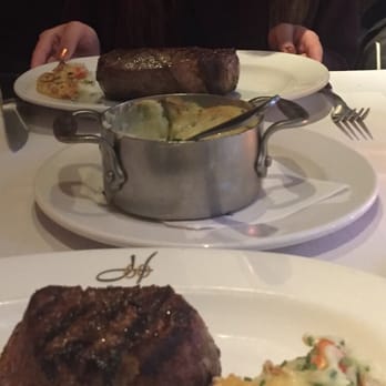 Harbour 60 - Steakhouses Near Me - Toronto, Ontario Harbour 60 - Steakhouses Near Me - Toronto, Ontario