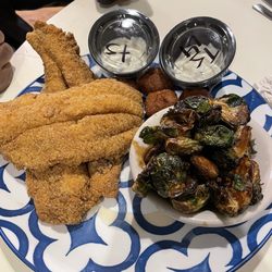 Broadway & Main - Fried fish
