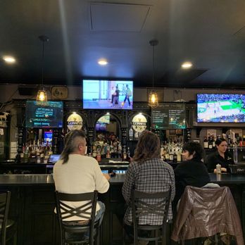 HMD Bar & Grill - Front bar area - Bars Near Me - Chicago Ridge, Illinois HMD Bar & Grill - Front bar area - Bars Near Me - Chicago Ridge, Illinois