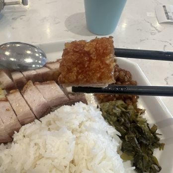 Jin Gege - Roast pork crispy skin heaven - Chinese Near Me - San Leandro, California Jin Gege - Roast pork crispy skin heaven - Chinese Near Me - San Leandro, California