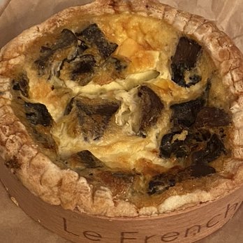 Velvette Brew - Mushroom Quiche - Coffee & Tea Near Me - Brooklyn, New York Velvette Brew - Mushroom Quiche - Coffee & Tea Near Me - Brooklyn, New York