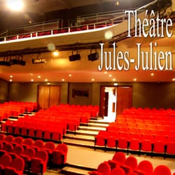 Théâtre Jules Julien - Vue intérieure du théâtre jules julien salle spectacles fauteils