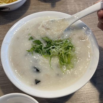 Very Good Congee & Noodle - Preserved egg & pork congee / IG: Ayeween - Chinese Near Me - Markham, Ontario