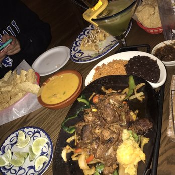 Chevys Fresh Mex - Carnitas fajitas, chicken flautas, queso cheese and a bulldog margarita. - Mexican Near Me - Clifton, New Jersey Chevys Fresh Mex - Carnitas fajitas, chicken flautas, queso cheese and a bulldog margarita. - Mexican Near Me - Clifton, New Jersey