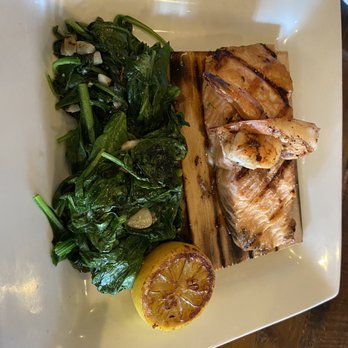 Anaya's Seafood Scratch Kitchen - Cedar plank salmon without the mango salsa - Seafood Near Me - Richardson, Texas