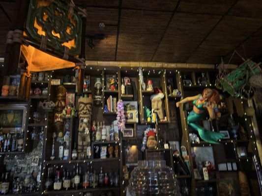 Aku Aku Tiki Bar by null