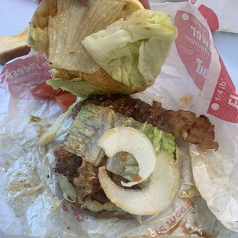 Dairy Queen Grill & Chill - The nasty inside - Fast Food Near Me - Albany, Oregon
