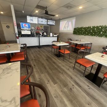 Ipo Hawaiian BBQ - Inside - super clean. - Hawaiian Near Me - Poway, California
