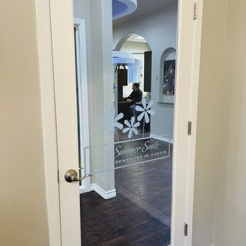 A Summer Smile - Cosmetic Dentists Near Me - Austin, Texas