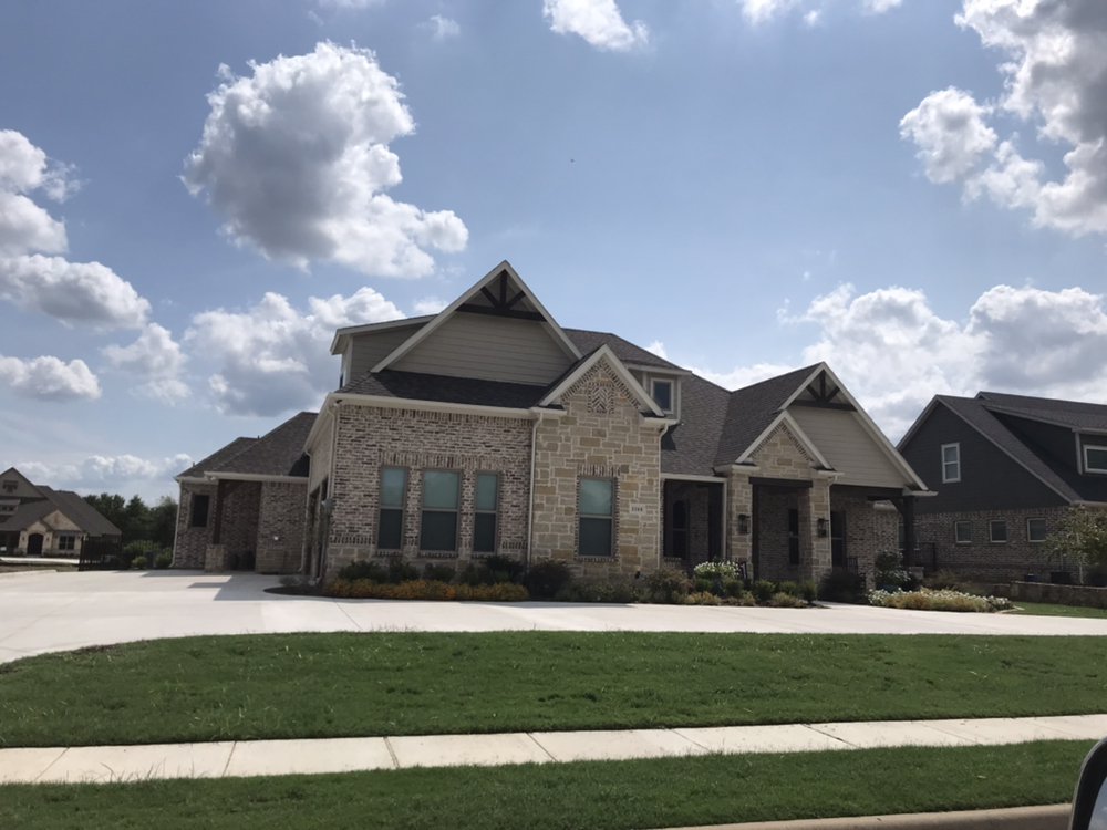 Slide of JG Roofing & Construction