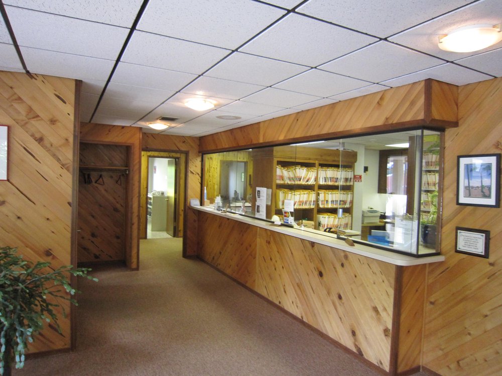 ASSOCIATED WESTSIDE DENTAL Updated April 2024 201 N Washington St