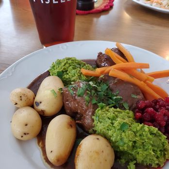 Pingvinen - Meatballs - Scandinavian Near Me - Bergen, 12