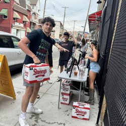 Mellinger Beer Distributor - Give away @Mellinger Beer Distributor!