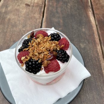 Faubourg Montclair - Red berry parfait - French Near Me - Montclair, New Jersey