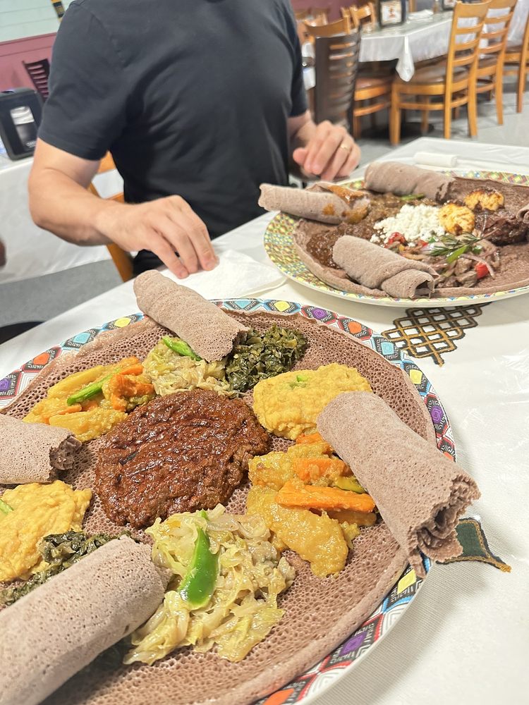 KARE ETHIOPIAN RESTAURANT 36 Photos & 28 Reviews 4729 E McDowell Rd