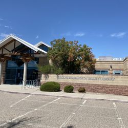 North Valley Library - Front of the library