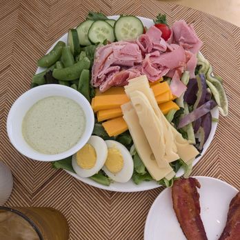 Happystance - Chef Salad (seasonal) - Breakfast & Brunch Near Me - Douglas, Michigan Happystance - Chef Salad (seasonal) - Breakfast & Brunch Near Me - Douglas, Michigan