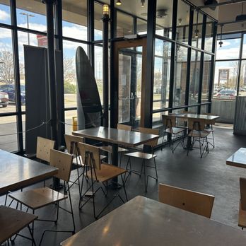 Chipotle Mexican Grill - Mexican Near Me - Elk River, Minnesota
