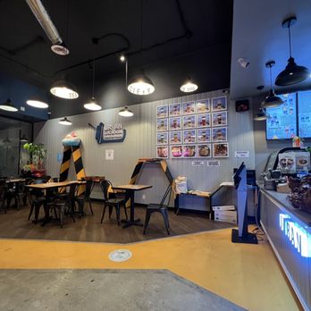 Urban Location Boba Tea House - Seating area - Coffee & Tea Near Me - Placentia, California Urban Location Boba Tea House - Seating area - Coffee & Tea Near Me - Placentia, California