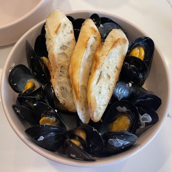 Central Bodega - Wine Bars Near Me - Albuquerque, New Mexico