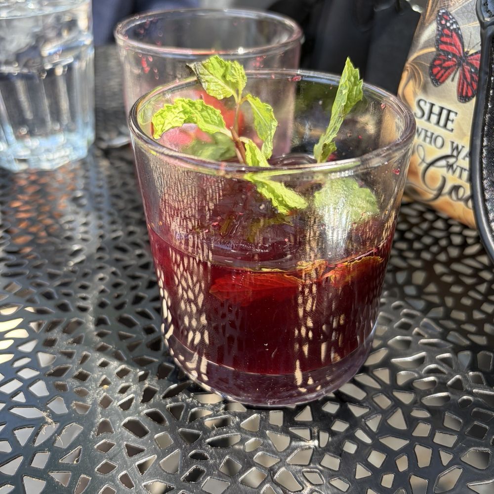 Poach Social - Breakfast & Brunch Near Me - Atlanta, Georgia