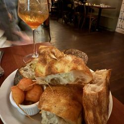 Rose Marie - Sourdough with butter and carrots