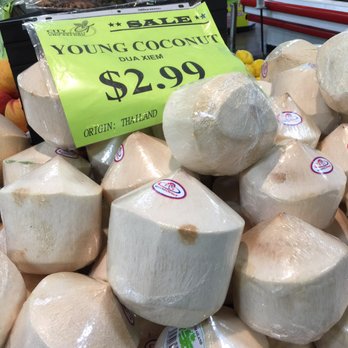 City Farmers Market - Chamblee - Young Coconut: $2.99 each. All you need to do is cut open the top. Now, are they juicy enough? - Farmers Market Near Me - Chamblee, Georgia City Farmers Market - Chamblee - Young Coconut: $2.99 each. All you need to do is cut open the top. Now, are they juicy enough? - Farmers Market Near Me - Chamblee, Georgia
