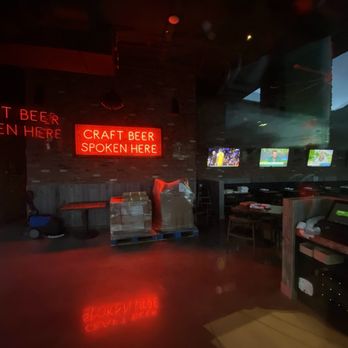 FINNEYS CRAFTHOUSE - PORTER RANCH - Updated June 2024 - 1207 Photos ...