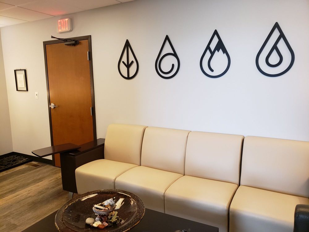 GIVING BACK MASSAGE 29 Photos Massage Therapy 600 Hart Rd