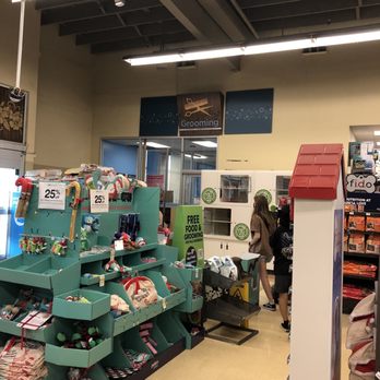 Petco - Pet Stores Near Me - Honolulu, Hawaii Petco - Pet Stores Near Me - Honolulu, Hawaii