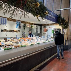 Marché Couvert Saint-Quentin - Fresh seafood