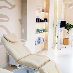 Facials Bar