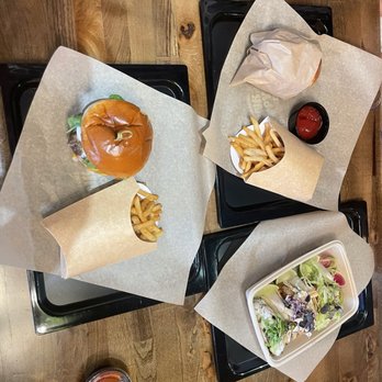 ChagaRoot - Oyster Tacos X3 Chaga Mac Burger Greek Mushroom Mamma - Burgers Near Me - Las Vegas, Nevada ChagaRoot - Oyster Tacos X3 Chaga Mac Burger Greek Mushroom Mamma - Burgers Near Me - Las Vegas, Nevada