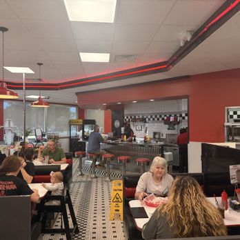 Steak ’n Shake - My first visit here. My husband's as well. Although he ate at one in TX - Burgers Near Me - Pensacola, Florida Steak ’n Shake - My first visit here. My husband's as well. Although he ate at one in TX - Burgers Near Me - Pensacola, Florida