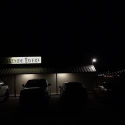 Lakeside Tavern