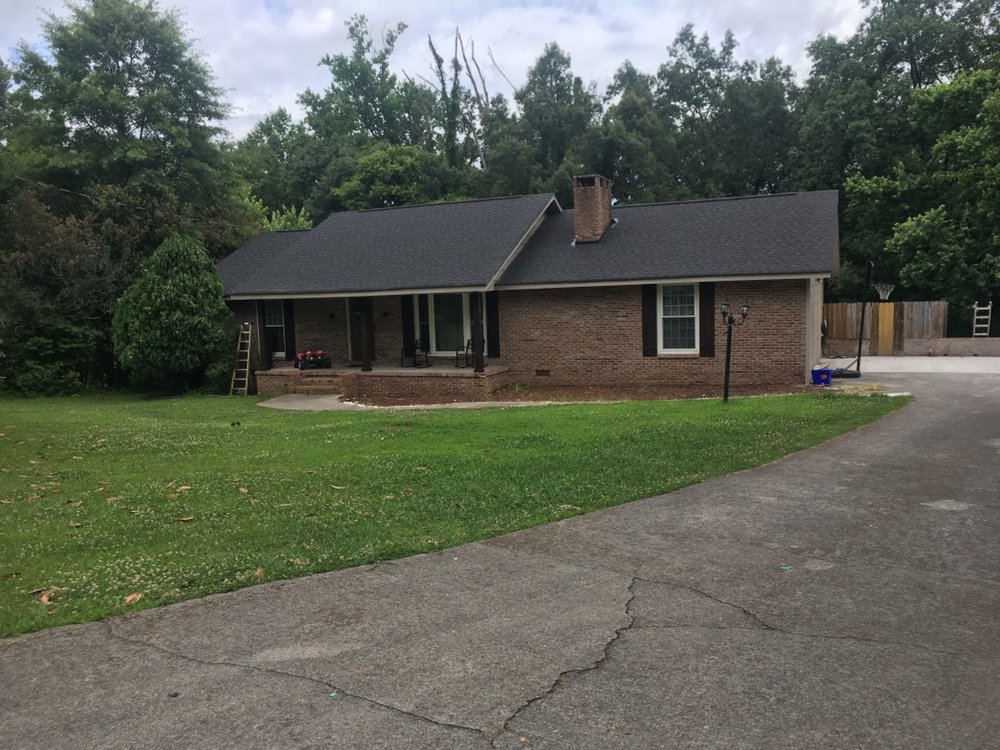 Slide of Cwilson Roofing