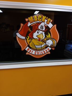 Mack’s Hot Chicken by null