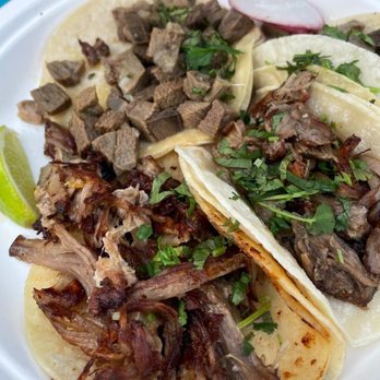 El Chapulin Oaxaqueno - Carnitas & Lengua Tacos (IG: @evsn_eats) - Food Trucks Near Me - Seattle, Washington El Chapulin Oaxaqueno - Carnitas & Lengua Tacos (IG: @evsn_eats) - Food Trucks Near Me - Seattle, Washington