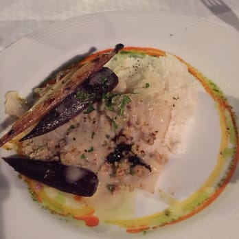 Manisses - Seafood Near Me - Block Island, Rhode Island
