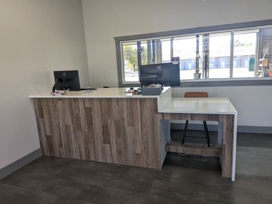 Tire Store Service Center