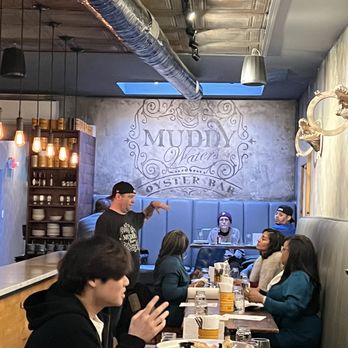 Muddy Waters Oyster Bar - Cocktail Bars Near Me - Pittsburgh, Pennsylvania Muddy Waters Oyster Bar - Cocktail Bars Near Me - Pittsburgh, Pennsylvania